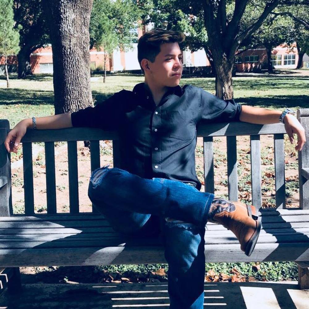 Meet your Posher, Red